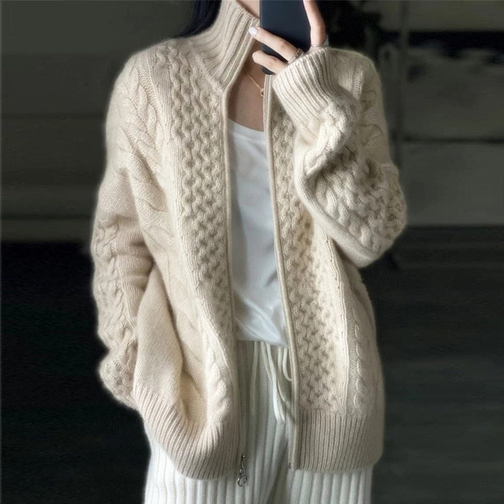 Women's Cable-Knit Button-Front Cardigan with Pockets - Beige