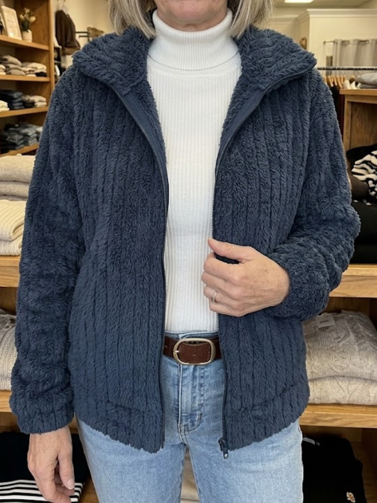Elodie - Textured Fleece Zip-Up Jacket