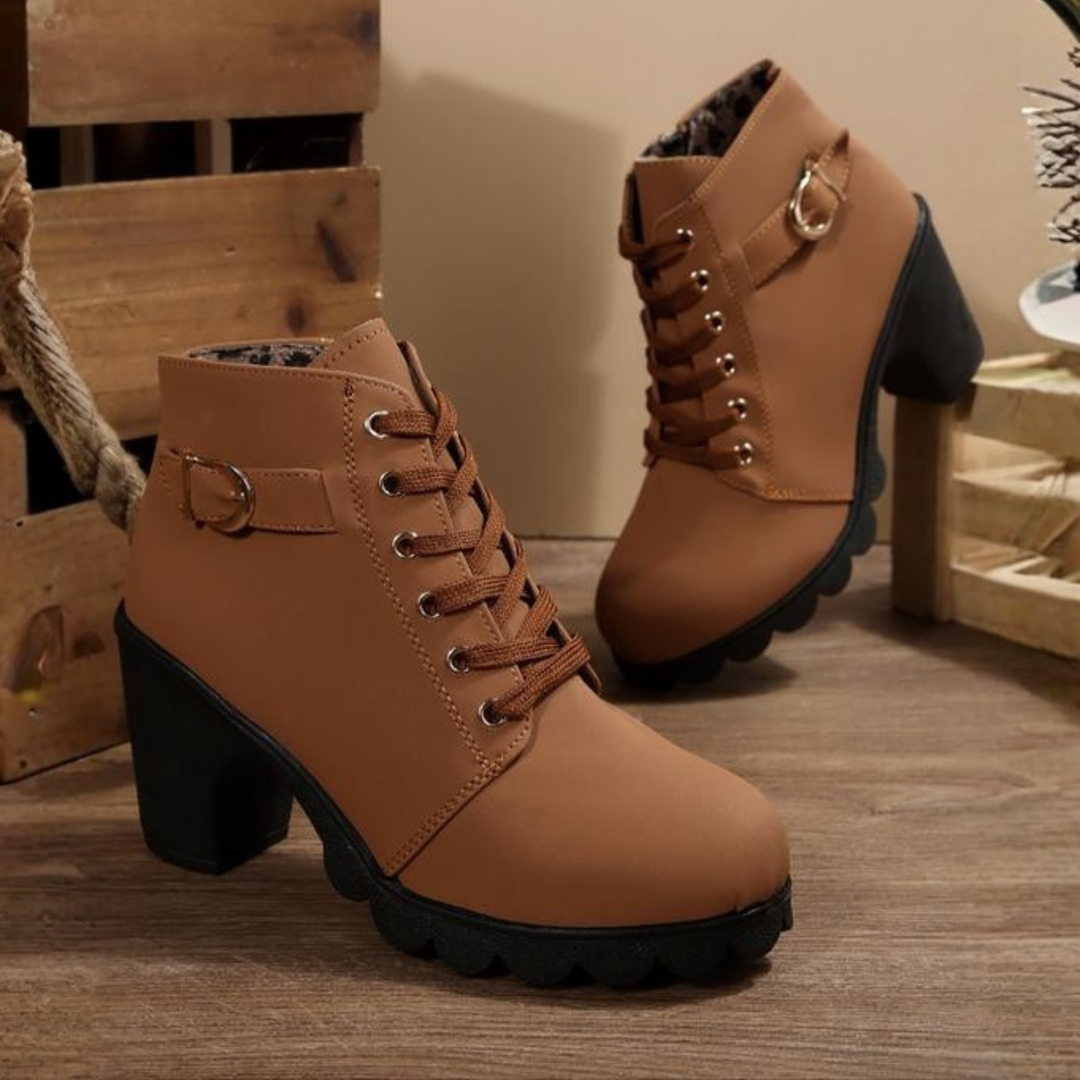 Women's Lace-Up Buckle Chunky Ankle Boots - Brown