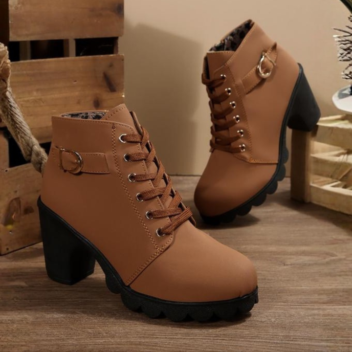 Women's Lace-Up Buckle Chunky Ankle Boots - Brown