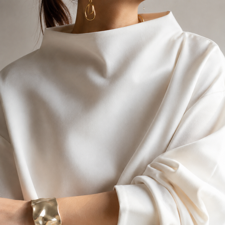 Women's Oversized High-Neck Knitted Jumper with Balloon Sleeves