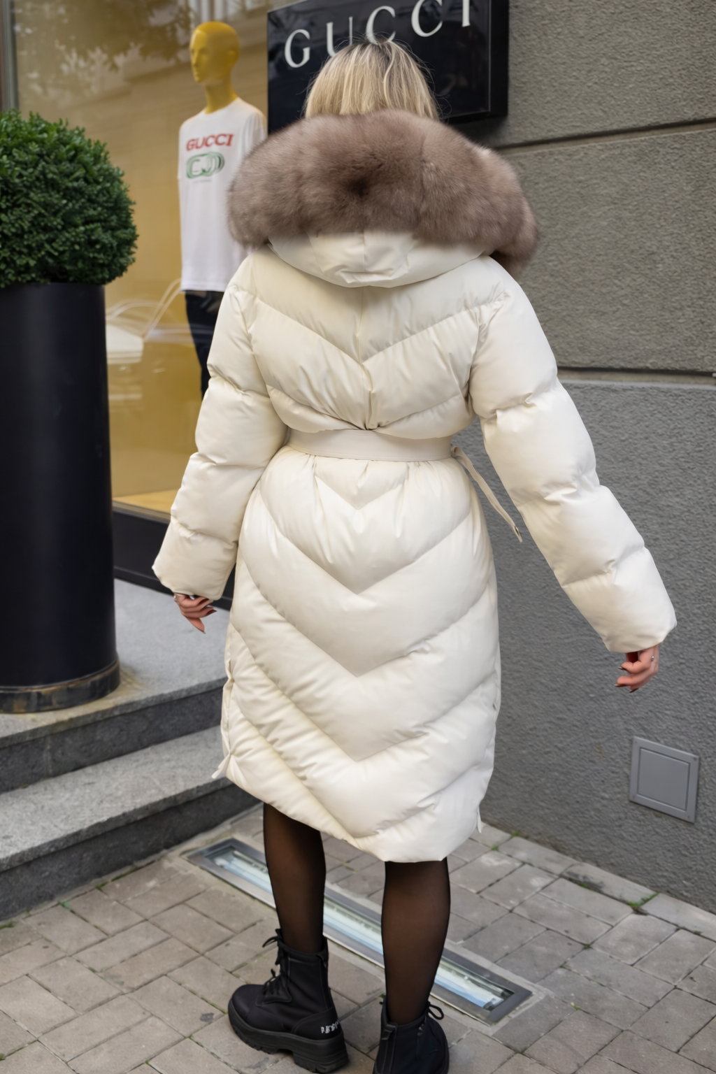 Women's Faux Fur Collar Insulated Winter Jacket