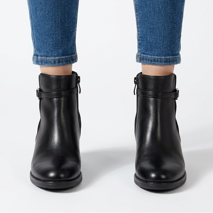 Women's Faux Leather Ankle Boots with Side Zip