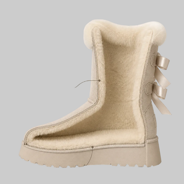 Plush-Lined Platform Winter Boots with Bow Detail